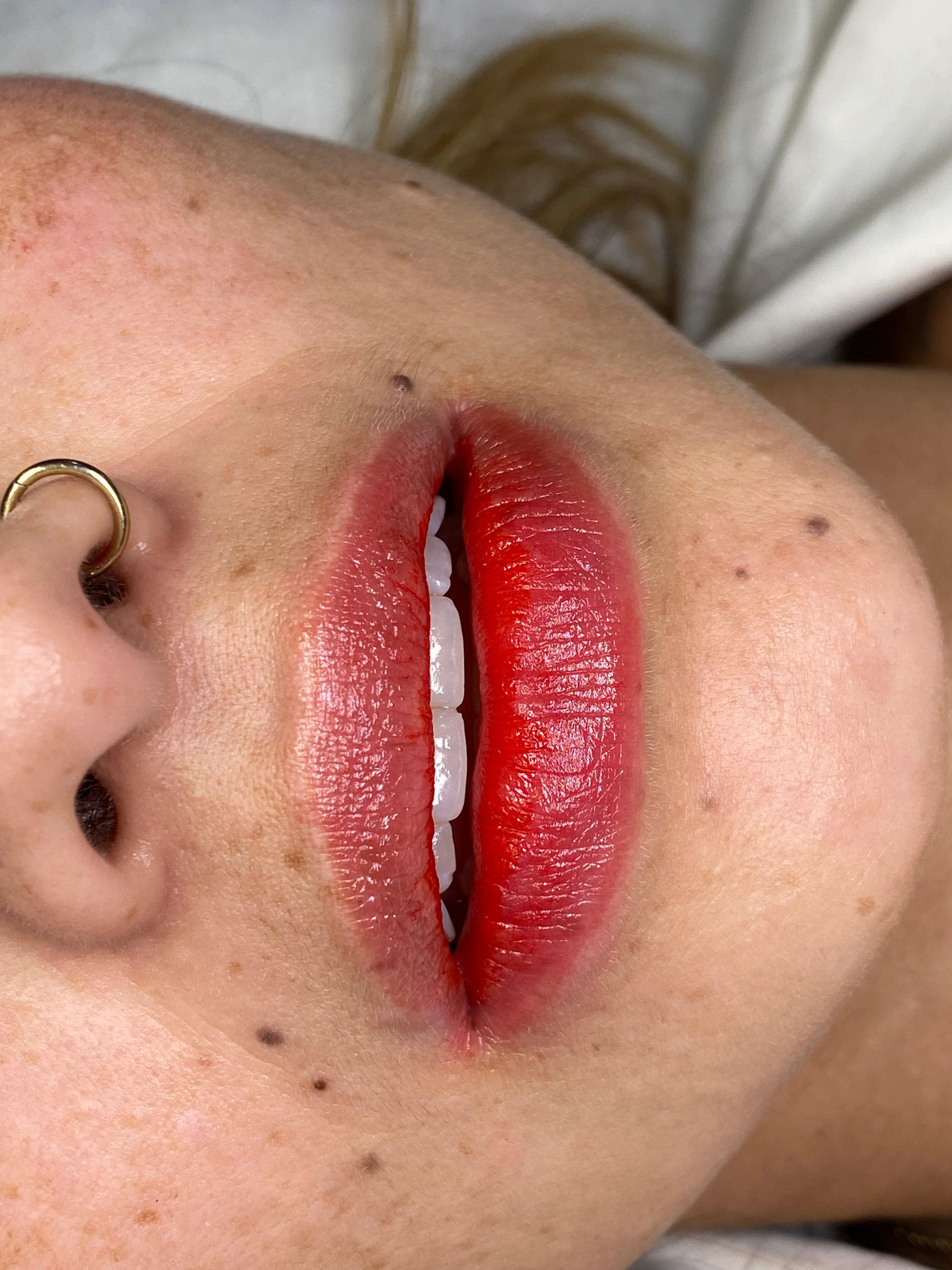 Hidra Lips - Dani Osorio Studio