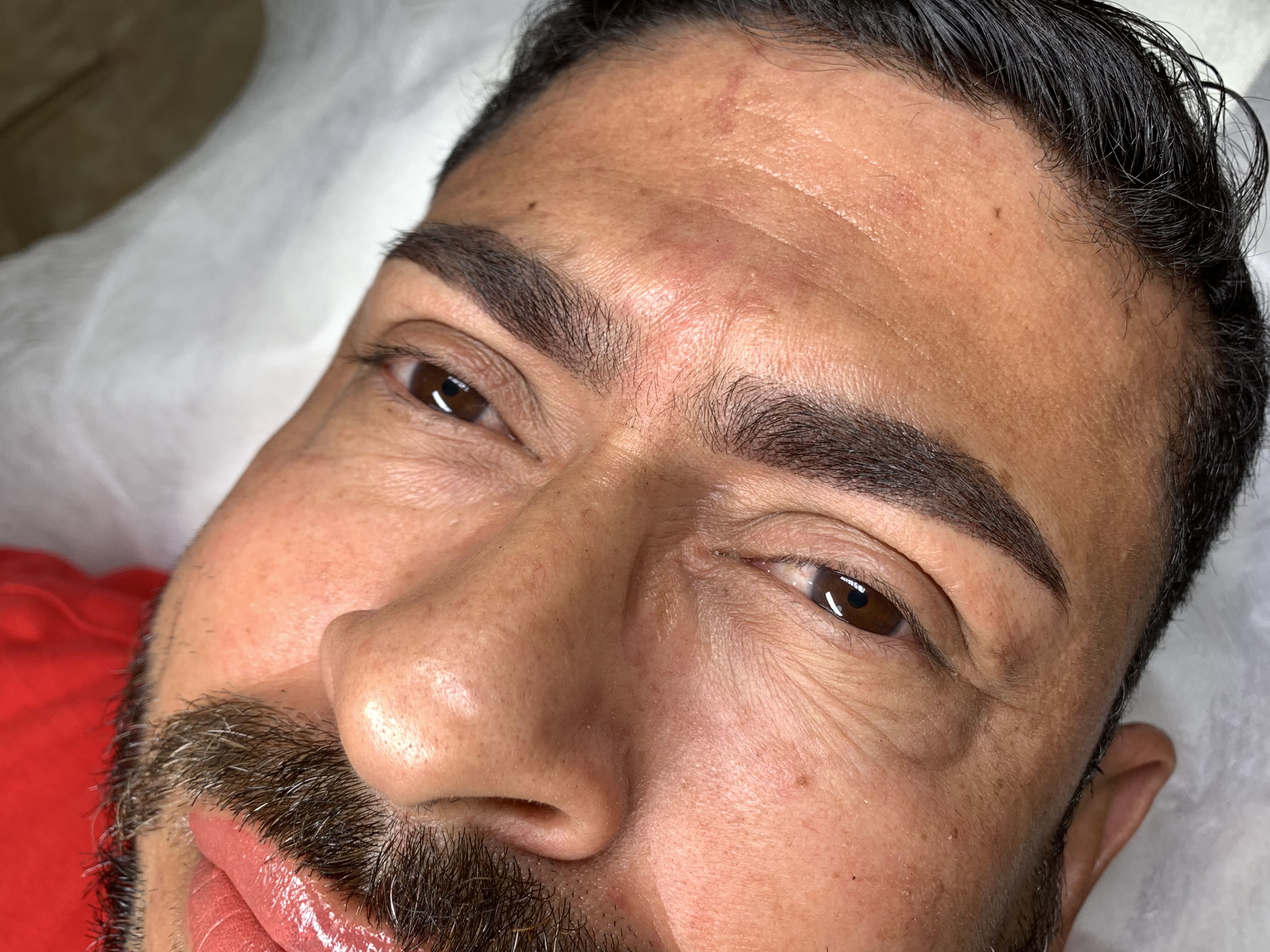 Sutil Brows hombres 3